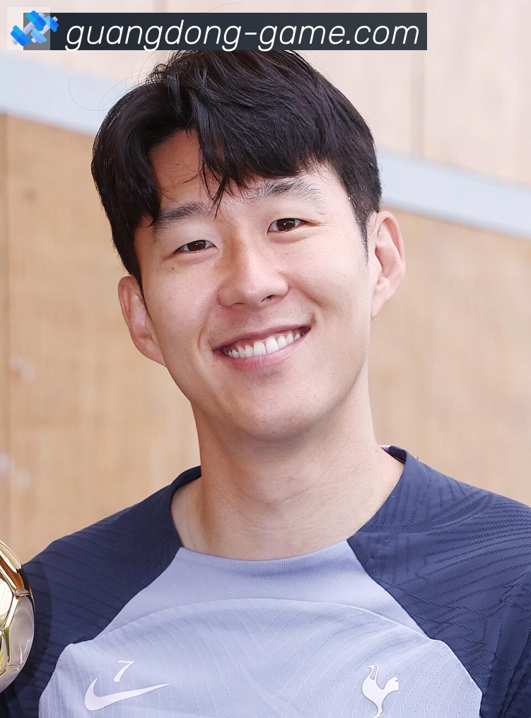 劳塔罗·马丁内斯
